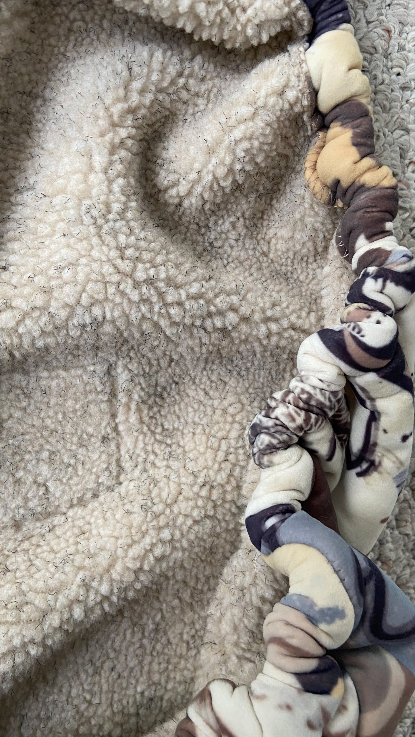 Hansen Equestrian Lush Velvet Saddle Cover - Tan/Blue - All Purpose