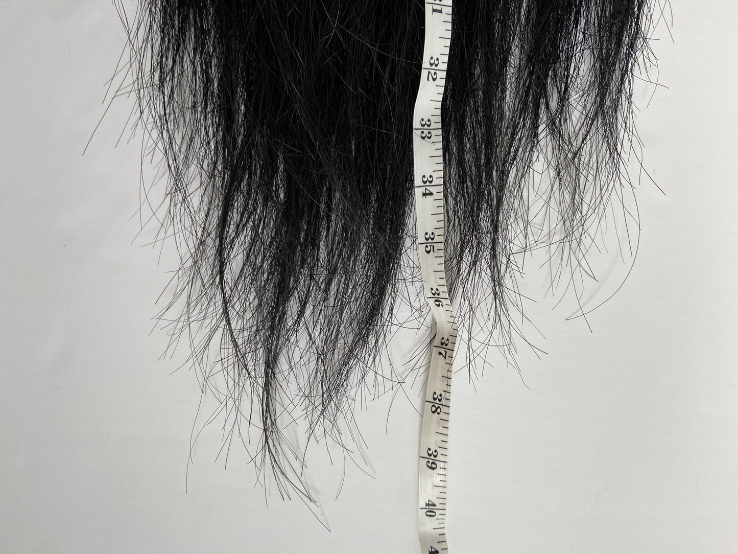 Natural Loop Fake Tail - Jet Black - 1lb (38")