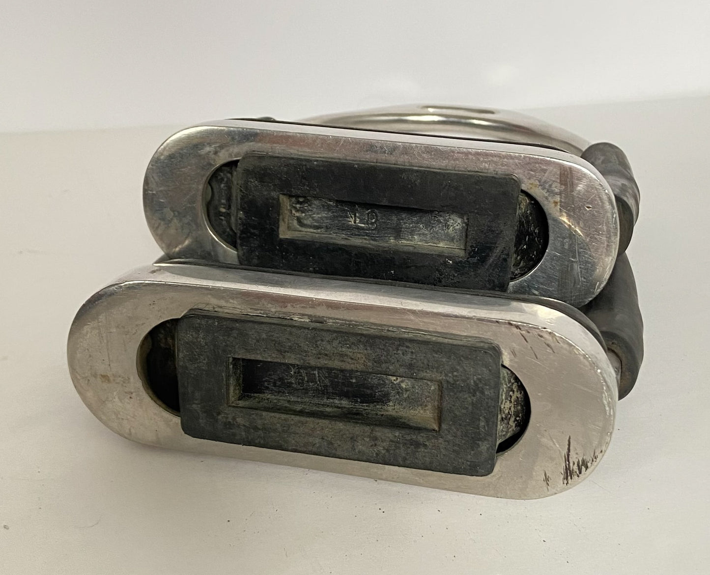 Stainless Steel Articulated Stirrups - Silver - 4.5"