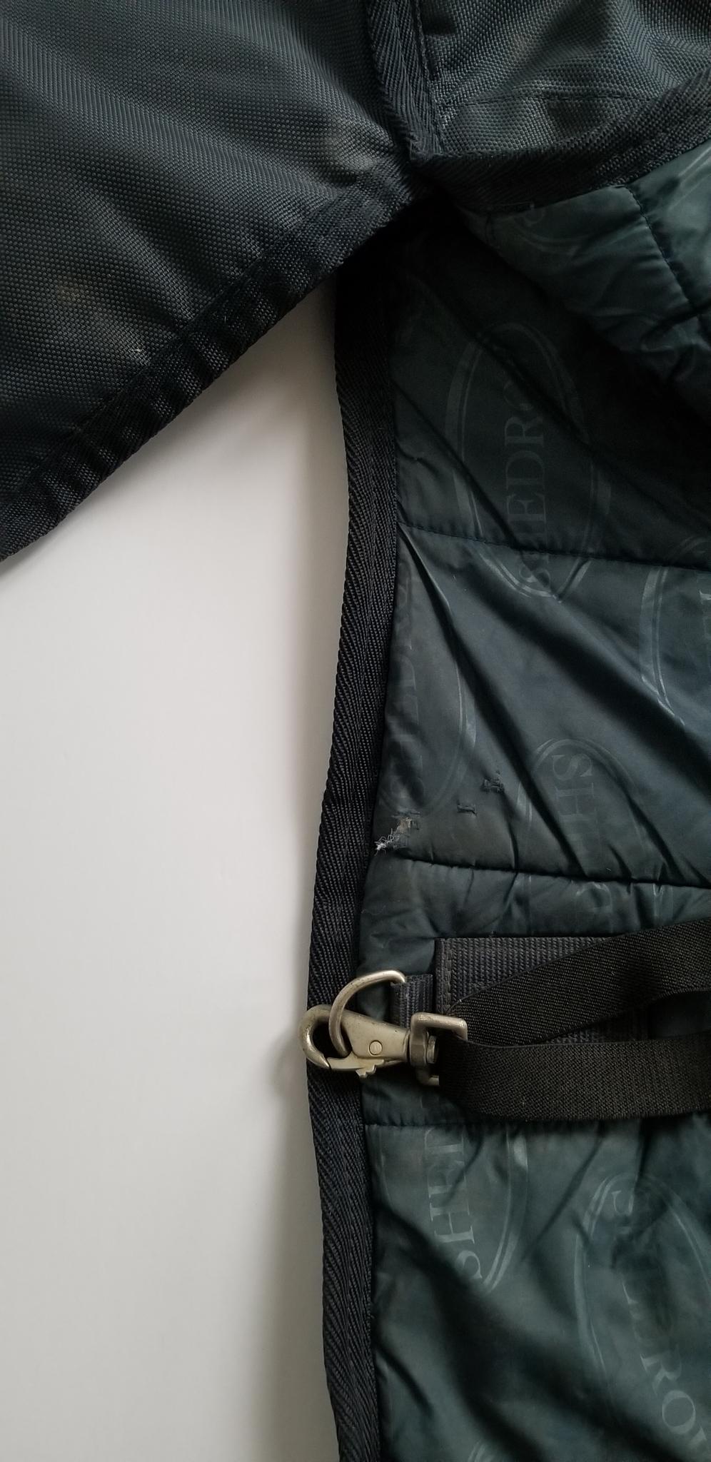 Shedrow Comfort Neck Turnout (300g) - Navy - 76"