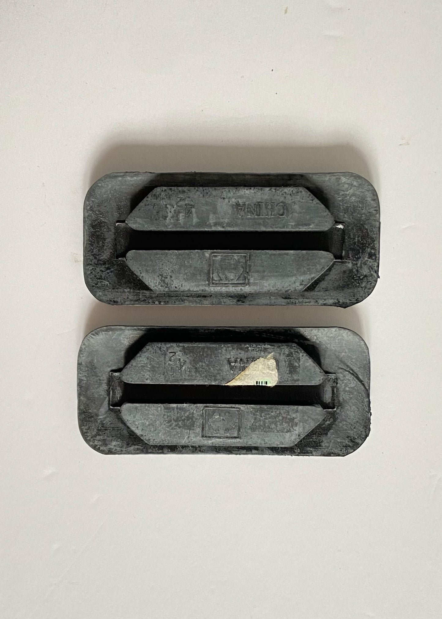 Rubber Stirrup Pads - Black - 4.5"