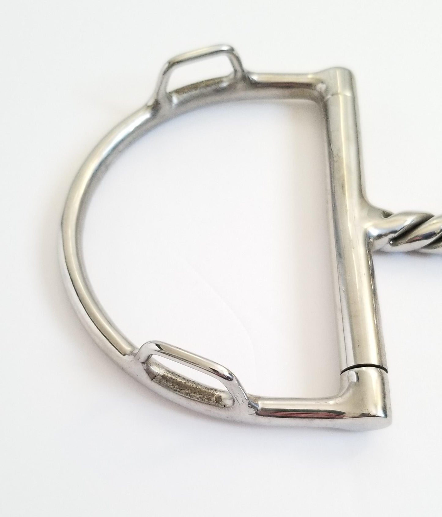 Twisted Dee Ring Bit with Slots - 5"