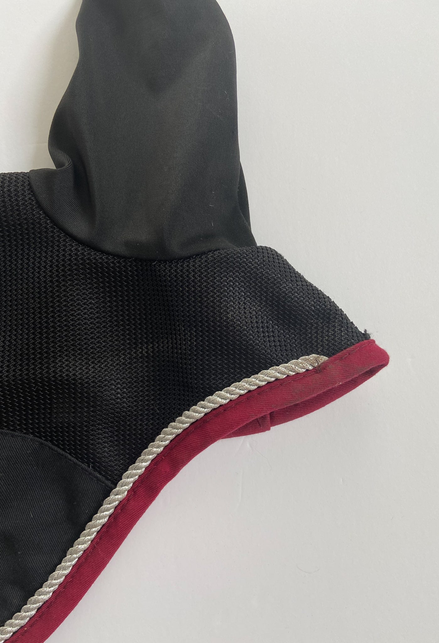 Woof Wear Ergonomic Fly Veil - Black - Cob