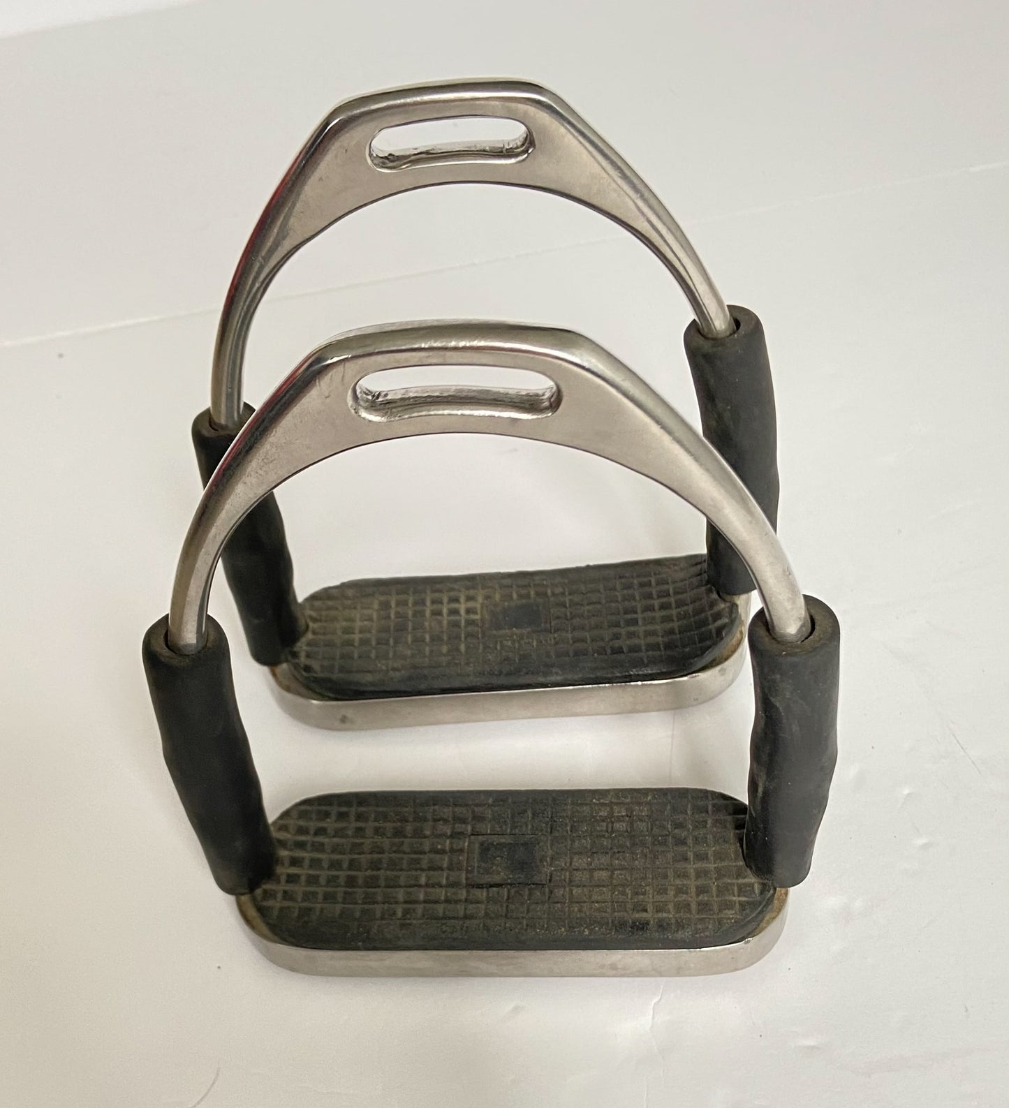 Stainless Steel Articulated Stirrups - Silver - 4.5"