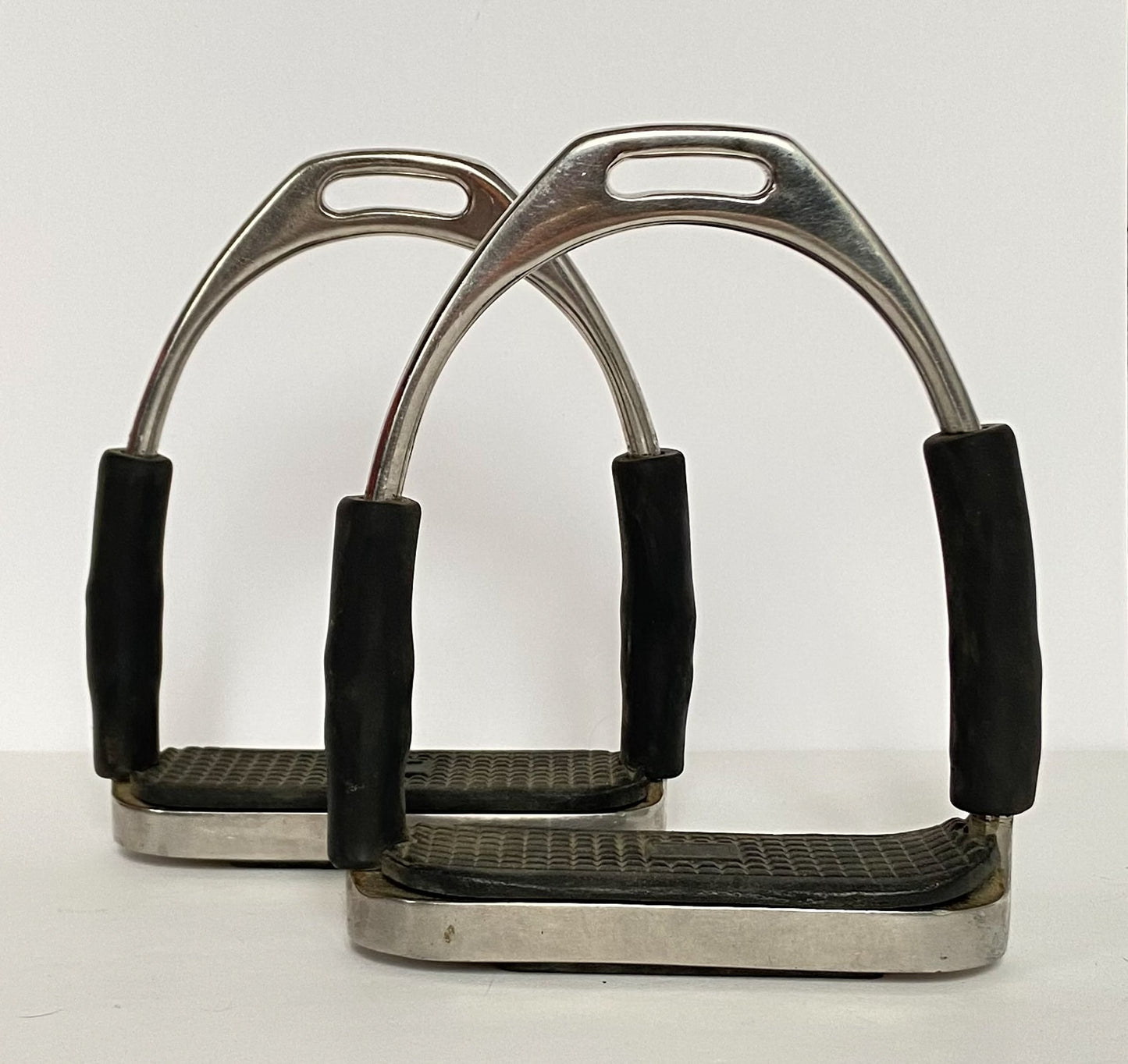 Stainless Steel Articulated Stirrups - Silver - 4.5"