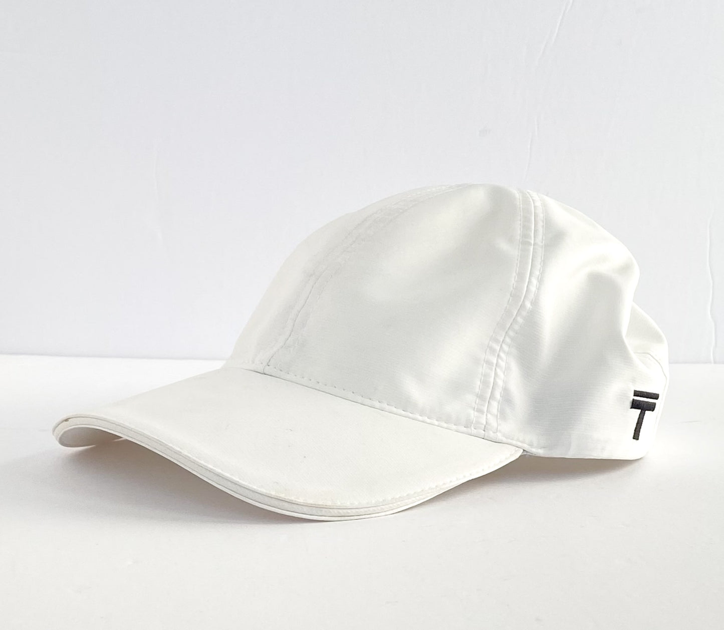 Top Knot Hat - White - Medium/Large